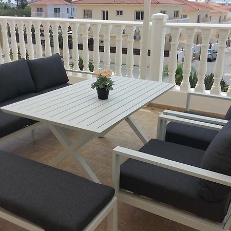 Nissi Golden Sands Sea View 2 Bedroom Apartment Ajía Nápa Eksteriør bilde