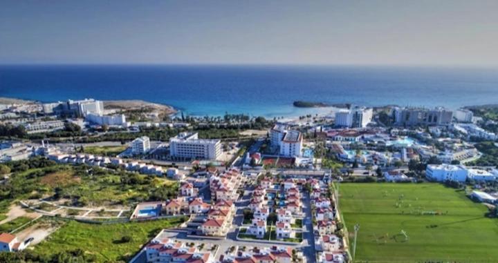 Nissi Golden Sands Sea View 2 Bedroom Apartment Ajía Nápa Eksteriør bilde