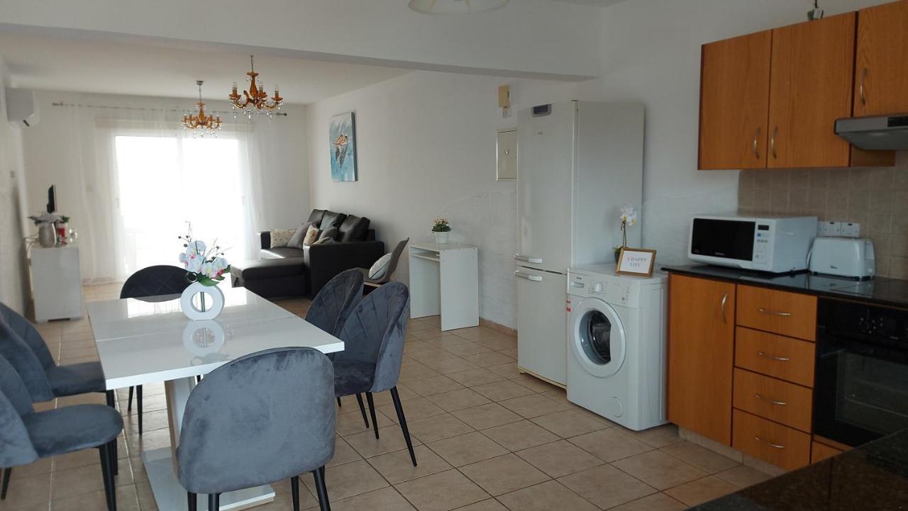 Nissi Golden Sands Sea View 2 Bedroom Apartment Ajía Nápa Eksteriør bilde